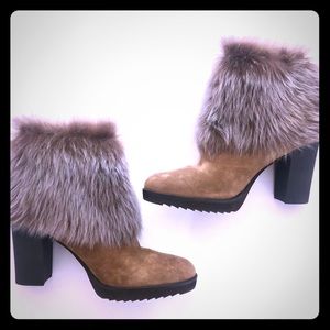 Johnston & Murphy Roslyn fur bootie sz. 10